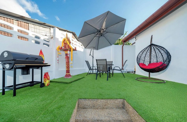 Golden Sands Villa only 15 minutes walk to beach