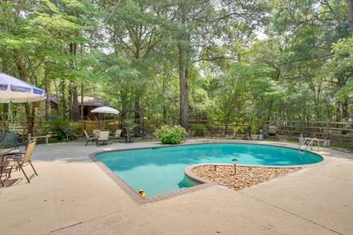 Golfers Getaway Hephzibah Home with Pool Access