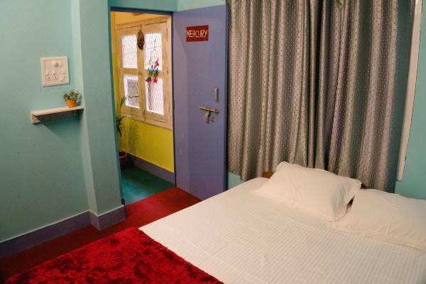 Good Vibes Hostel