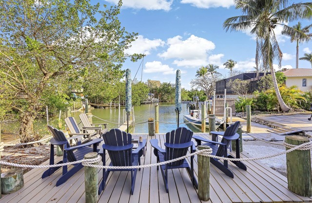 Goodland pet-friendly home w/dock & kayaks