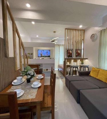 Goody's Camaya Coast Beach Condo