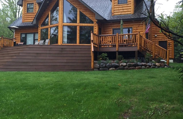 Gorgeous Big Sandy Year Round Lake Home