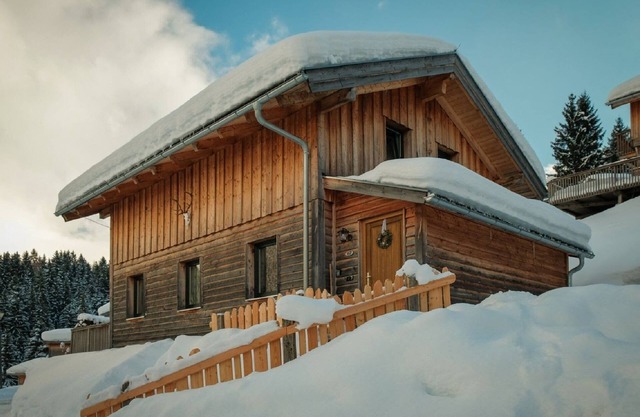 Gorgeous Chalet in Annaberg-Lungötz with shared Pool