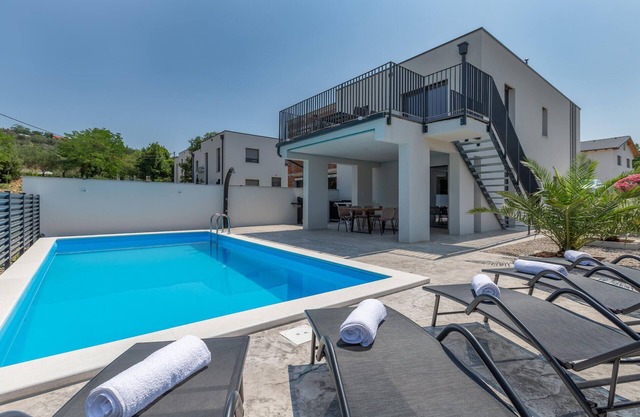 Gorgeous home in Dekani