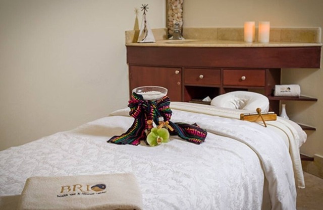 Gorgeous luxury resort suite w/Jacuzzi tub and private plunge pool.