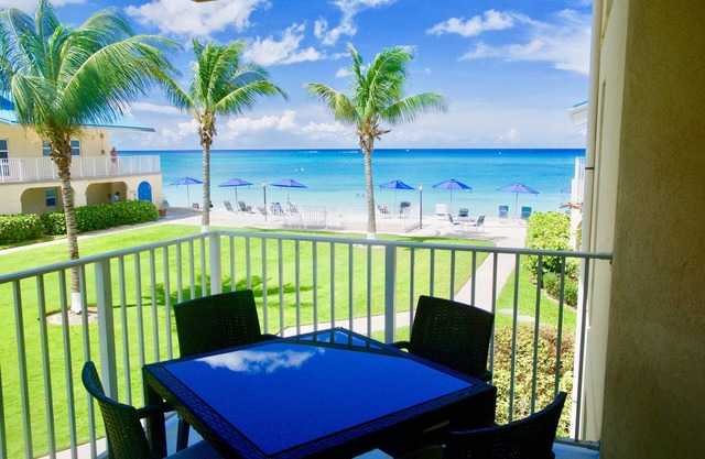 Gorgeous Ocean Views! In the Center of 7 Mile Beach! Walk to Most Everything!