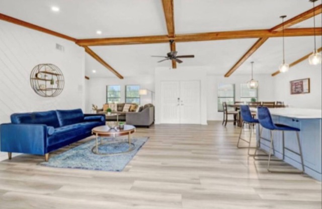 Gorgeous Pine Island Home, Private Pool-beautifully remodeled 3-bedroom, 2-bath.