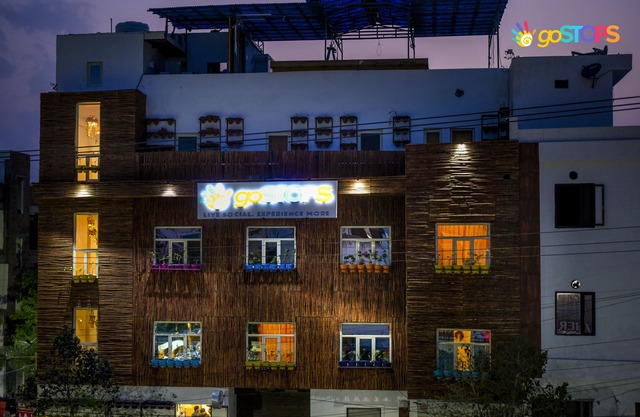 GoStops Agra