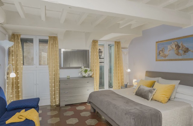 Governo Vecchio | Apt near Piazza Navona