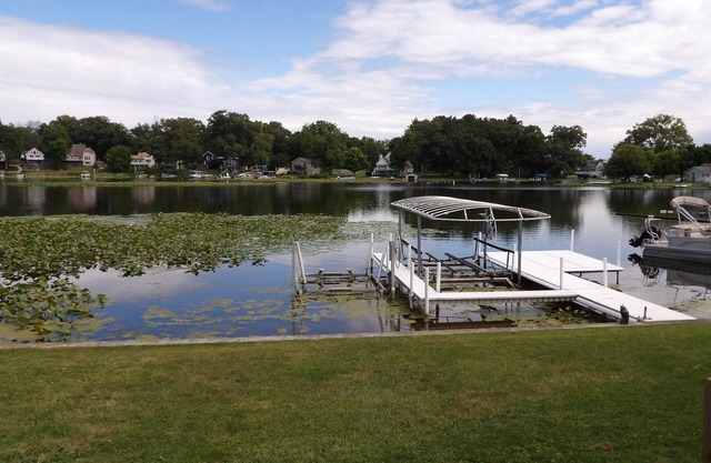 Gram's Cottage on Lake Webster in North Webster, Indiana is the perfect getaway.
