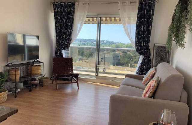 Grand Appartement Idéal Télé-travail à 25 min de Paris-défense