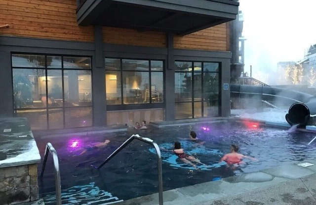 Grand Colorado on Peak 8 - 4 Bedroom (Sleeps 16) Best View on Peak 8