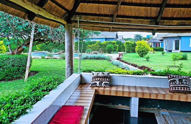 Grand Lusaka Escape w/Private Pool – Sleeps 20+