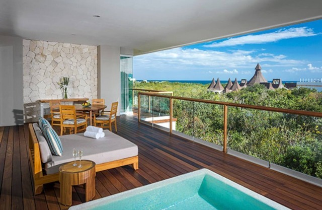 GRAND LUXXE THREE BEDROOM SPA SUITE