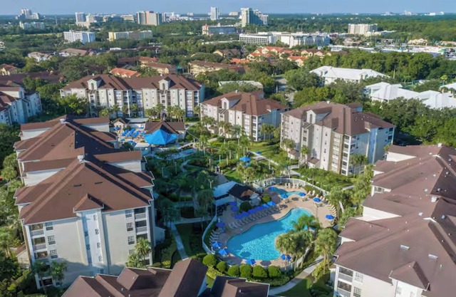 Villas Resort Friday 