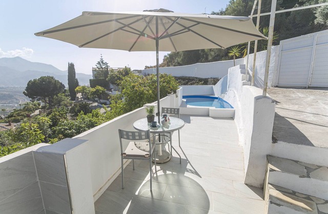 .Granero Nerja