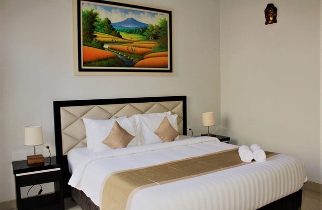 Great Location near Seminyak, FREE breakfast