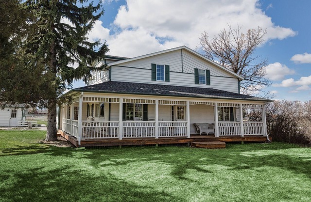 Green Gables - Country Farmhouse - 7 Minutes to Bozeman