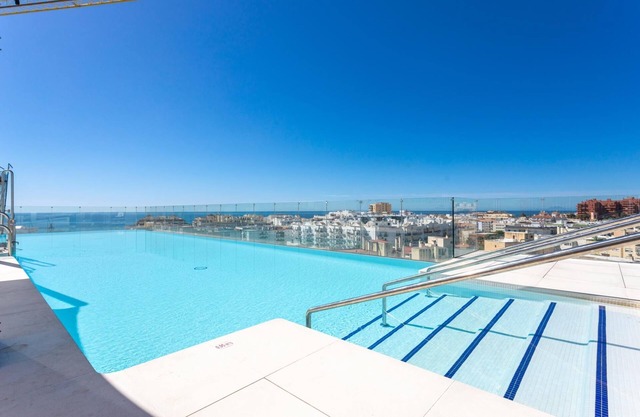 Green Infinity Luxury Apartment