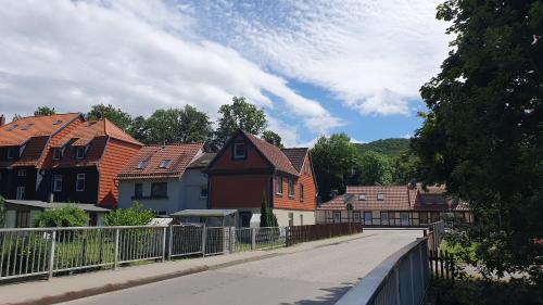 Große FeWo am Wäldchen für 10 Personen