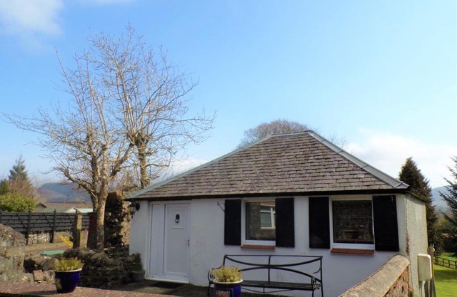 Groom's Cottage