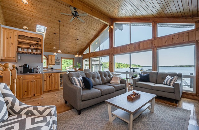 Grotto Escape: Unwind at Cameron Lakehouse