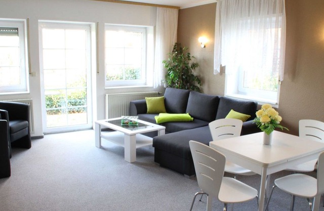 Ground floor - Lancken Granitz - Pension Zum Neuensiener See - RZV