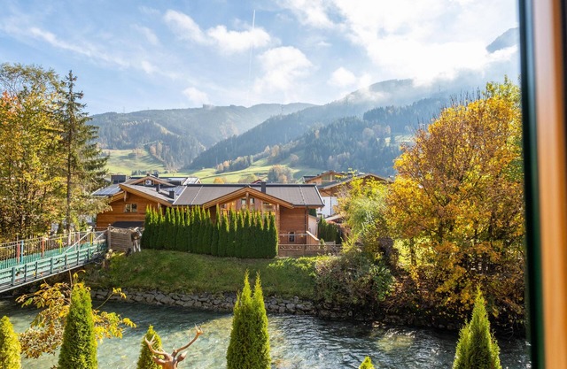 Group house with sauna in the heart of Kaprun