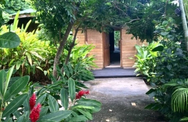 Guadeloupe polygonal house