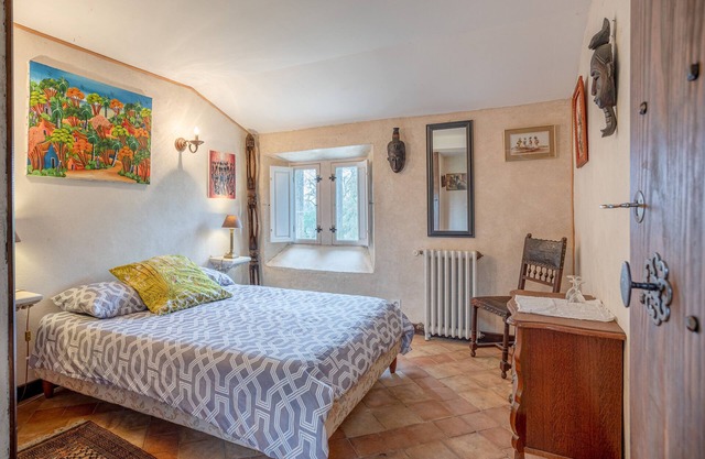 Guest House 'Chambre Afrique' with Shared Garden and Wi-Fi