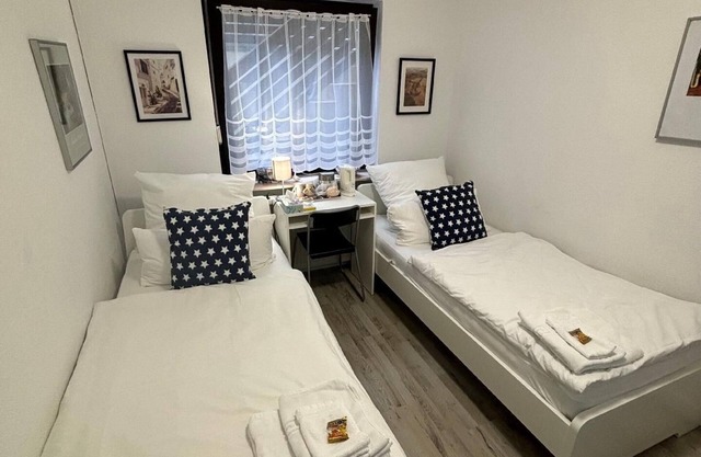 Guest room for 2 persons approx. 12 qm in Langenfeld (Rheinland), Lower Rhine