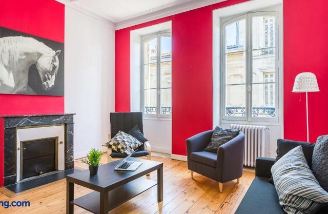 GuestReady - Bright and Spacious Duplex sleeps 8