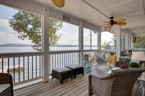 Guntersville Lake Access Scottsboro Home