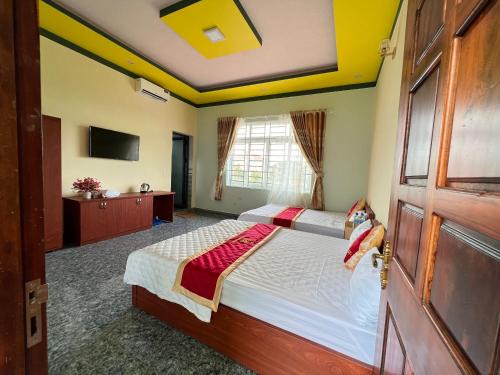 Hồng Ngọc 2 Hotel Tà Đùng