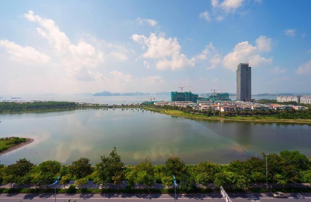 *Ha Long Homestay @ Ha Long Bay View-3 BR