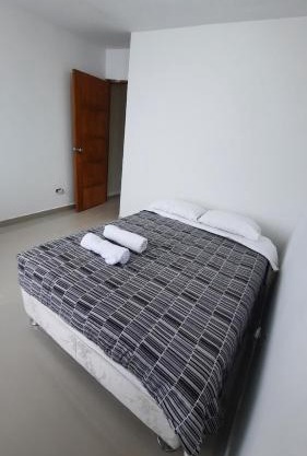 HABITACIÓN PRIVADA En Casa a 13 minutos Acceso A Baño, Cocina Y Comedor Compartido