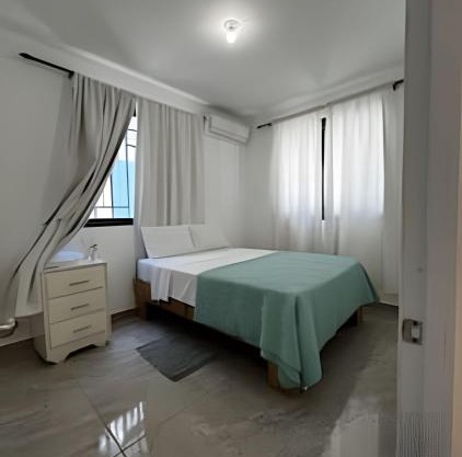 habitacion a 100 pasos de la playa