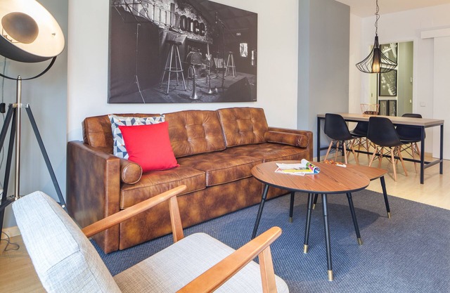 Habitat Apartments Hot Jazz