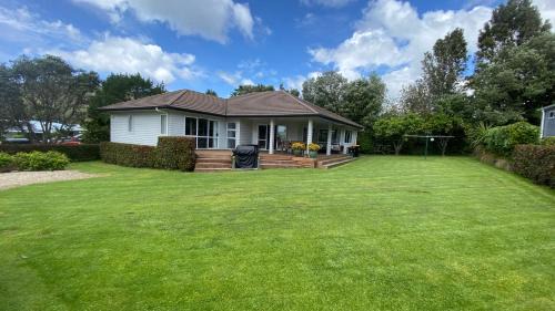 Tui Cottage Hahei Holiday Bach 