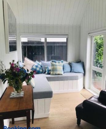 Hahei Kereru Cottage