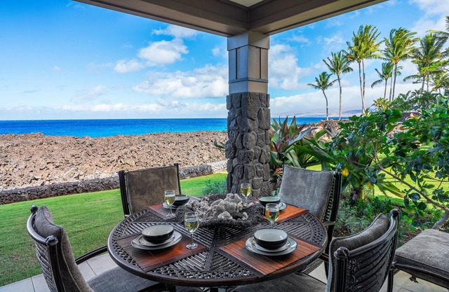 Hali'i Kai Most Oceanfront Location! Walk to Pool, Gym and Restaurant