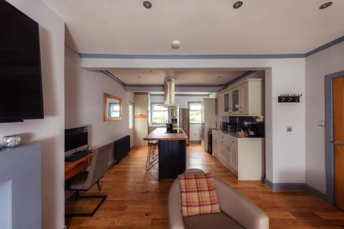 Hamara Luxury Cottage in the Heart of Portree