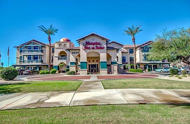 Hampton Inn & Suites Phoenix-Goodyear