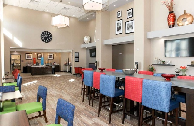 Hampton Inn & Suites Lafayette