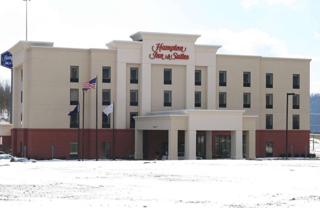 Hampton Inn & Suites Wilder