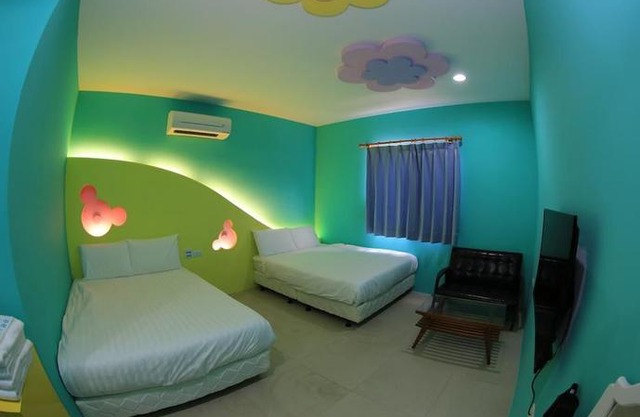 Happy B&B
