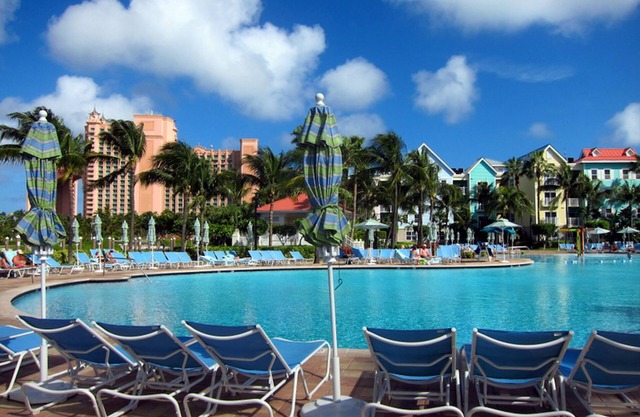Harborside Resort at Atlantis, One Bedroom Deluxe Villa, 4 Atlantis wristbands!