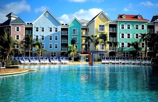 Harborside Resort Atlantis-2 Bedroom Deluxe Villa-Atlantis Wristbands Included