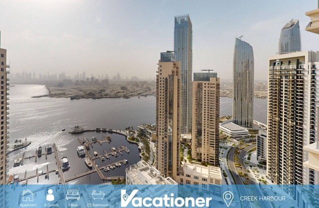 Harbour Views - Chic Three Bed with Creek Views