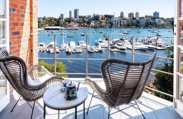 Harbourside Sanctuary with Spectacular Views